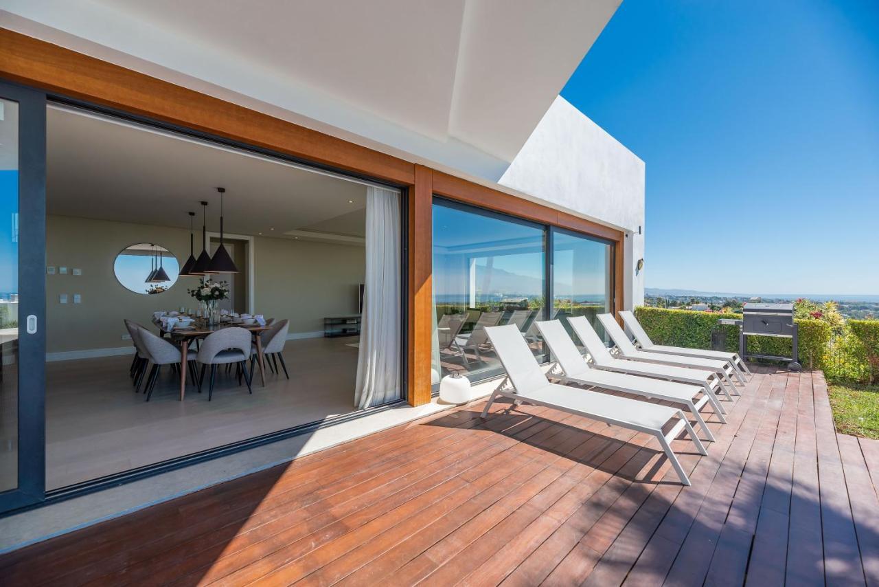 Vacation Marbella I Villa Paraiso The View, Infinity Heated Pool, Sea View, 24-7 Security, Golf Courses Estepona Zewnętrze zdjęcie