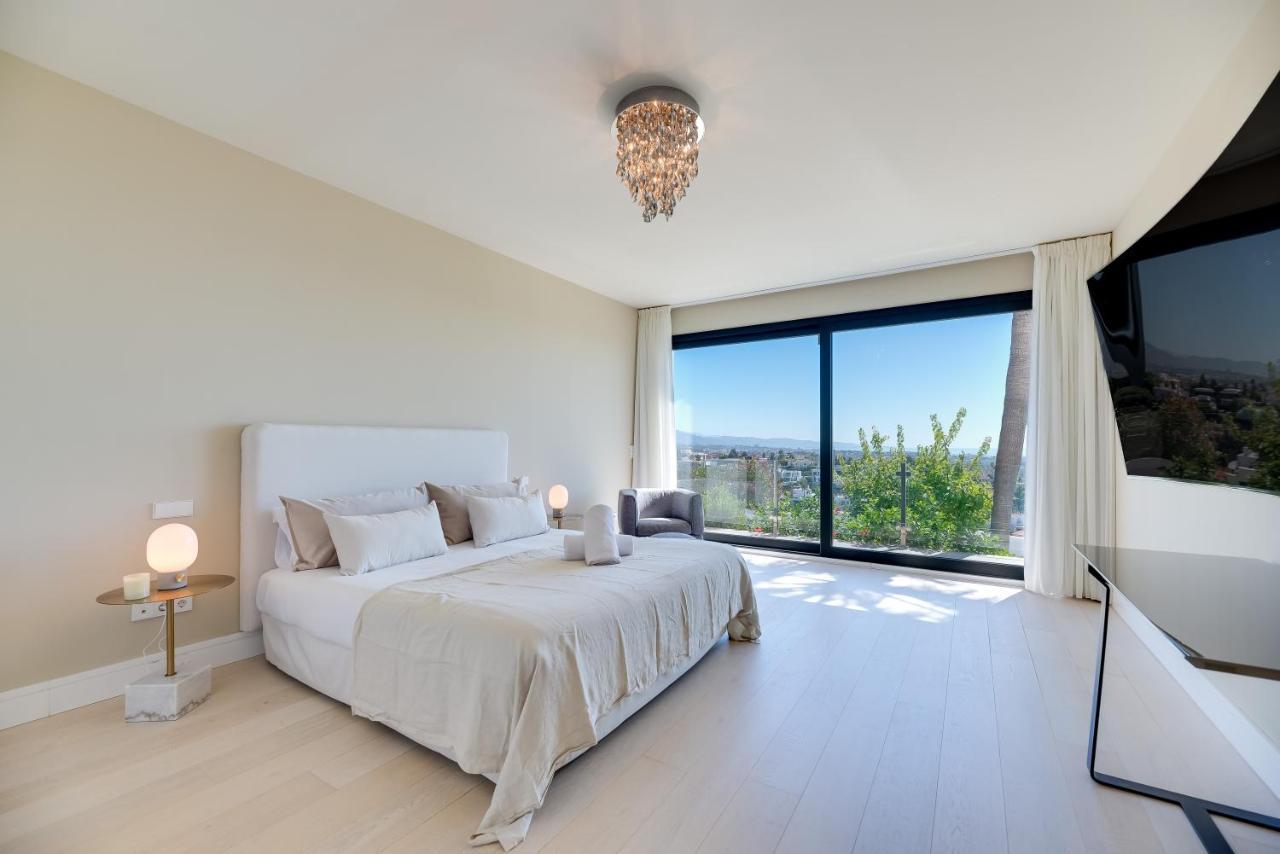 Vacation Marbella I Villa Paraiso The View, Infinity Heated Pool, Sea View, 24-7 Security, Golf Courses Estepona Zewnętrze zdjęcie
