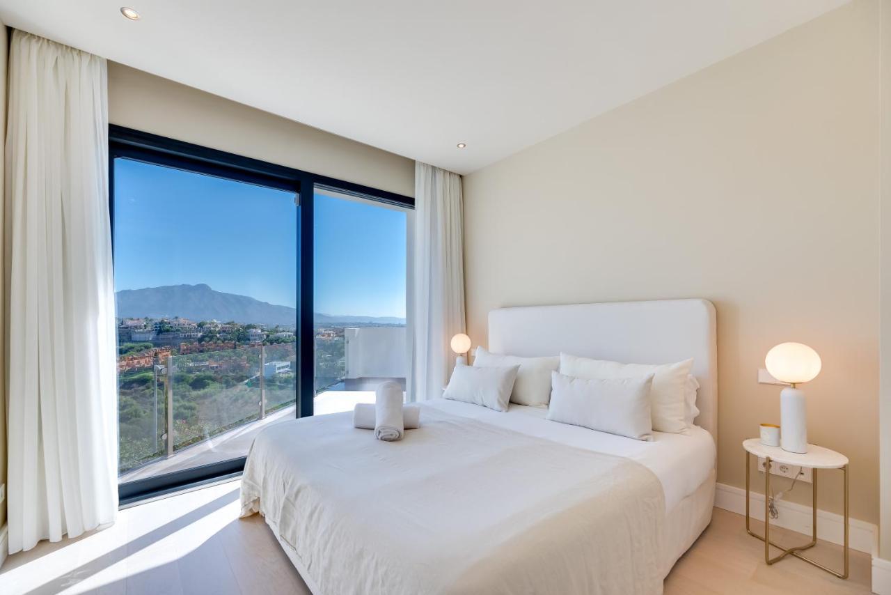 Vacation Marbella I Villa Paraiso The View, Infinity Heated Pool, Sea View, 24-7 Security, Golf Courses Estepona Zewnętrze zdjęcie